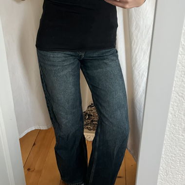 Jeans a gamba larga vita alta