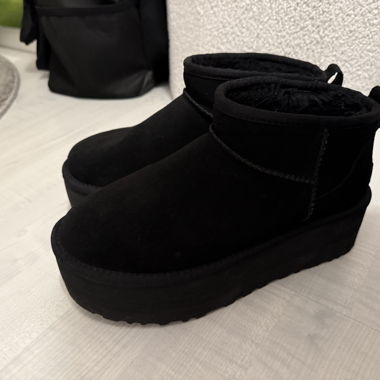 Uggs Plateu