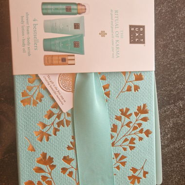 Cofanetto regalo "The Ritual of Karma"