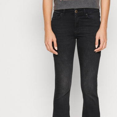 Flared/bootcut jeans