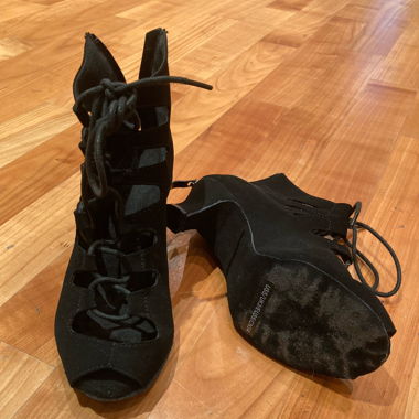 Dancing shoes
