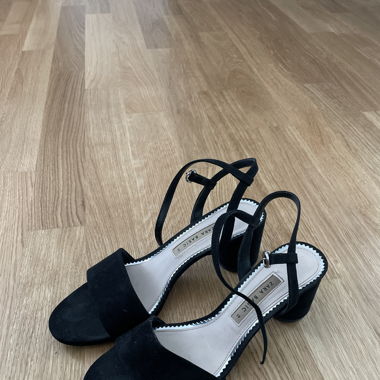 Sandalen / Grösse 38