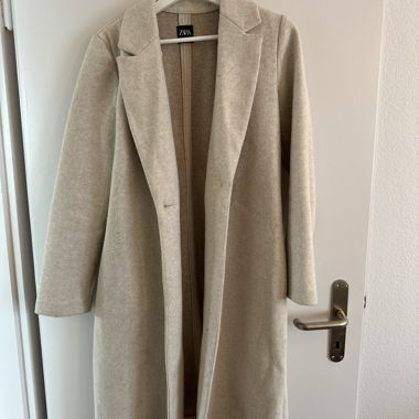 Cappotto di lana beige Zara