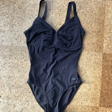 Black Speedo Swimsuit S 36