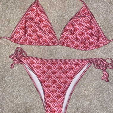 pink bikini