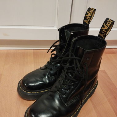 Dr. Martens