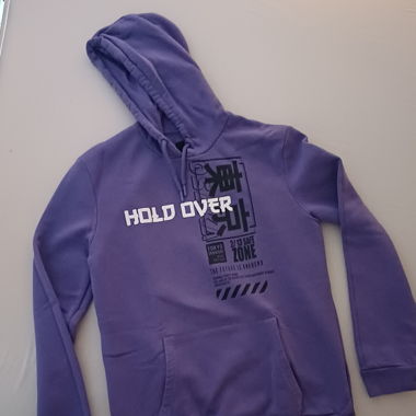 Pull à capuche 