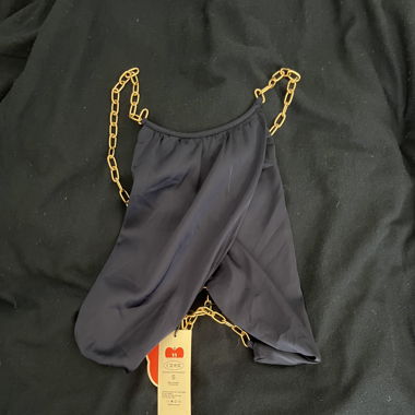 Haut satin croisé dans le dos