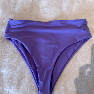 Lila Bikinihose