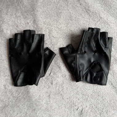 Faux leather gloves