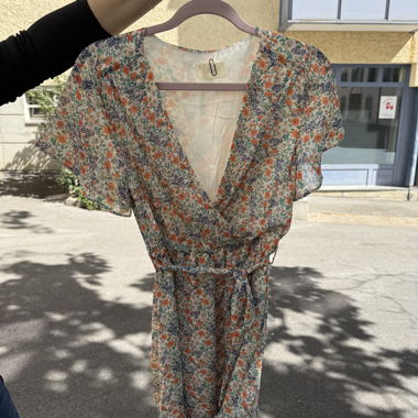 Robe fleurie orangée