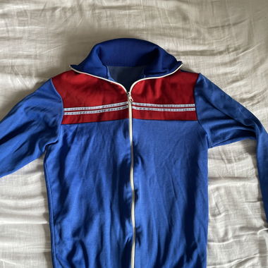 Giacca da allenamento blu con zip
