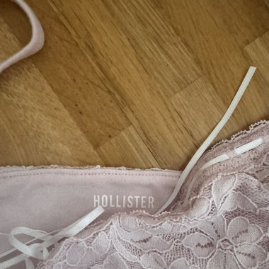 Top Hollister style vintage rose