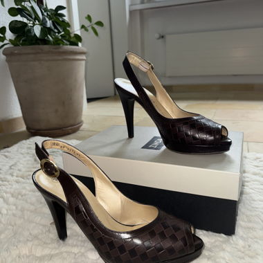 Peter Kaiser Pumps