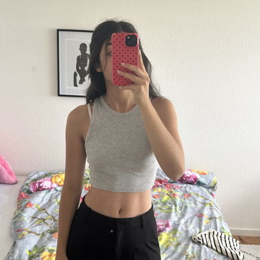 Graues Zara Crop Top