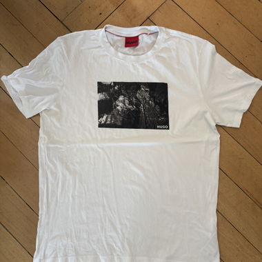 T-shirt grafico bianco HUGO