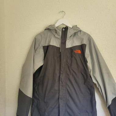 The North Face HyVent Shell Jacke – Zweifarbiger Grau