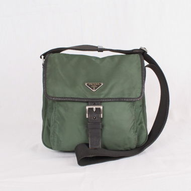 Auth PRADA Green Nylon shoulder crossbody bag.