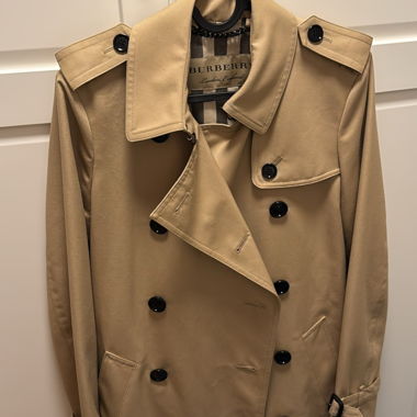 Burberry trench