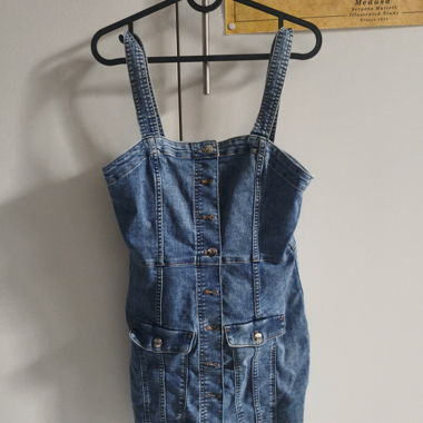 Robe salopette en jean