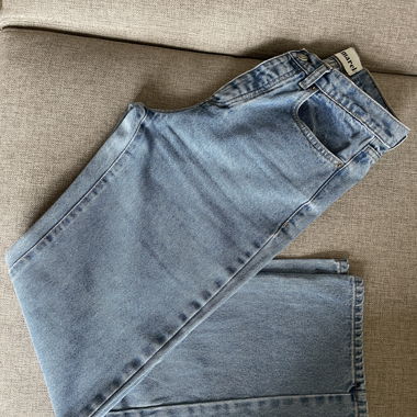 Lamarel High-Waist Jeans