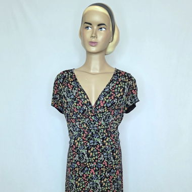 Robe avec imprimé fleurs et baies – King Louie