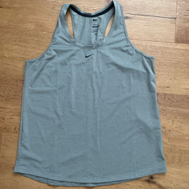 Grey tank top