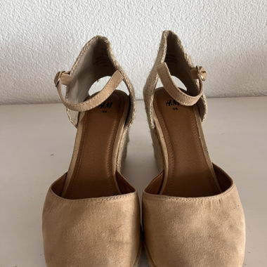Espadrille mit Absatz
