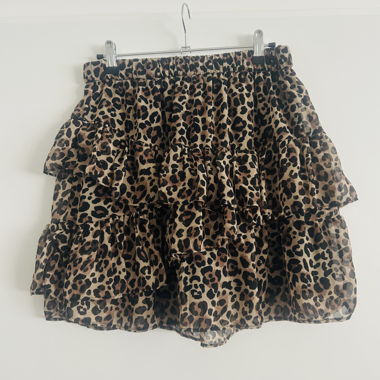 Gonna leopardata a balze