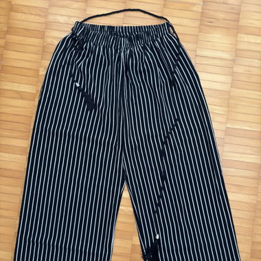 Pantalon large à rayures