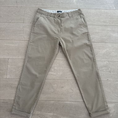 Lange beige Hose