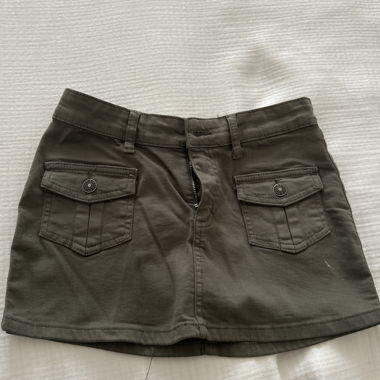 Gonna Subdued dallo stile vintage
