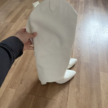 White Leather-Look Boots with Heel