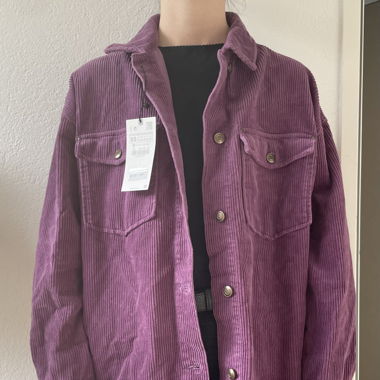 lila Cordjacke