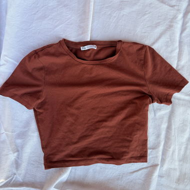 Zara T-Shirt weinrot