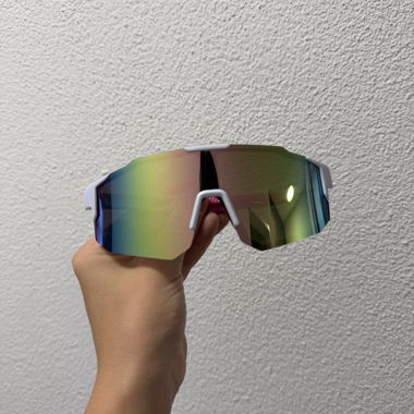 Occhiali da sole sportivi
