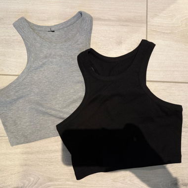 2 Crop Tops, Ärmellos