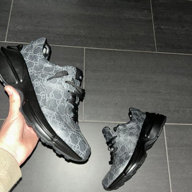 Gucci Ryhtons Schwarz