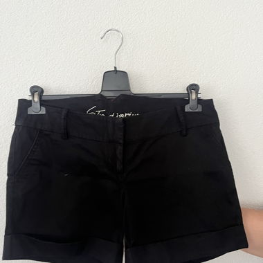 Stradivarius Black Shorts