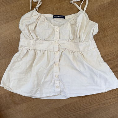 Top a canotta bianco Brandy Melville