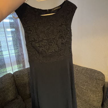 Spitzenkleid
