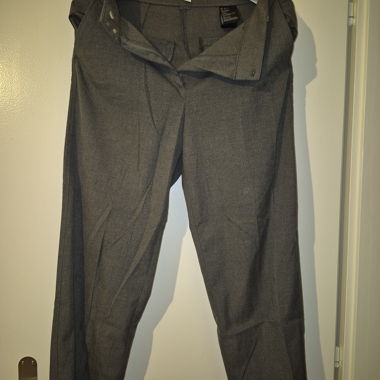 Pantalon cigarette gris 