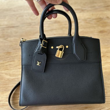Sac Louis Vuitton City Streamer