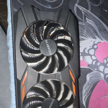 Gigabyte 1050 TI Grafikkarte