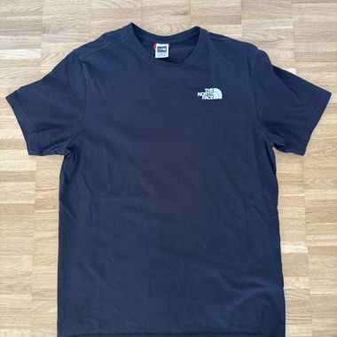 T-shirt The North Face nero