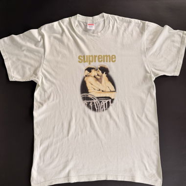 Supreme Kiss T-Shirt (SS23)