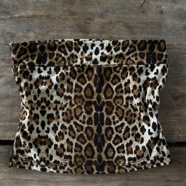 Leoprint top