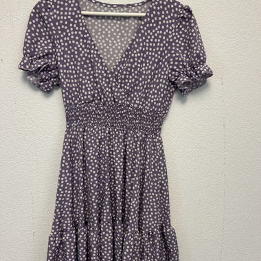 Robe aux fleurs lilas