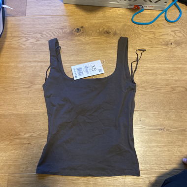 Brown square-neck tank top