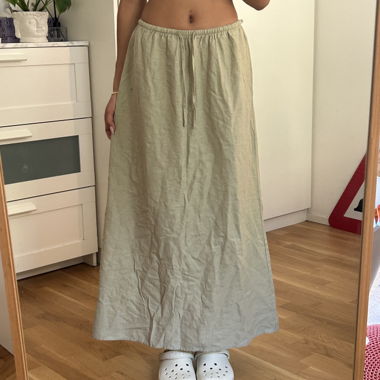 Maxi green skirt